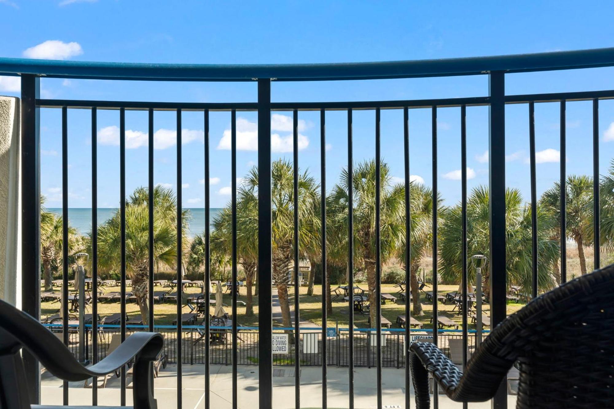 Recently Remodeled Double Queen Condo- Oceanfront Views! Boardwalk 135 Myrtle Beach Eksteriør bilde